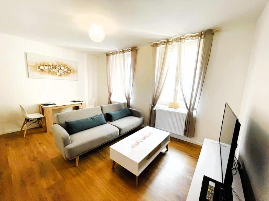 Rm-0 - Appartement F2 Au Rdc A Mulhouse Pour 1-2 Pers Bagian luar foto